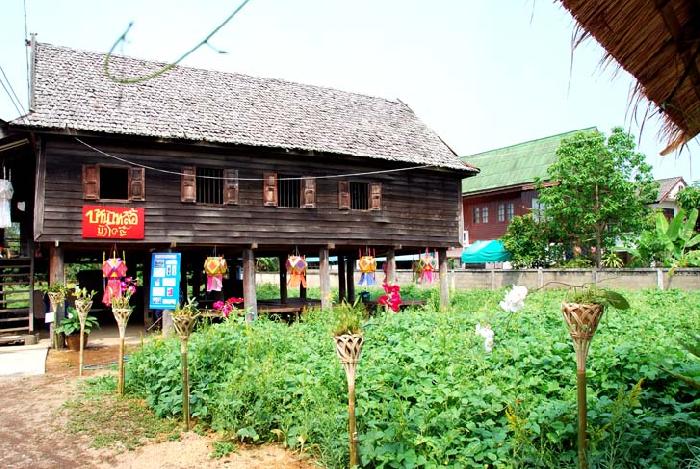 Photo by :: ����ǧ