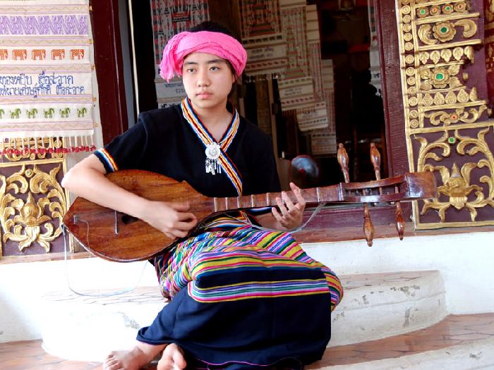 Photo by :: ����ǧ