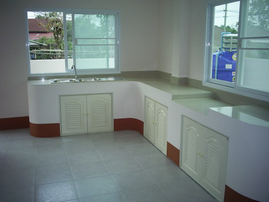 Photo by :: พรจิตร