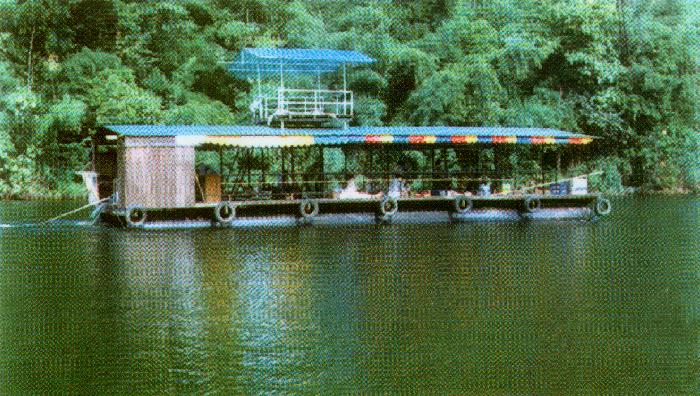 Photo by :: chaichan