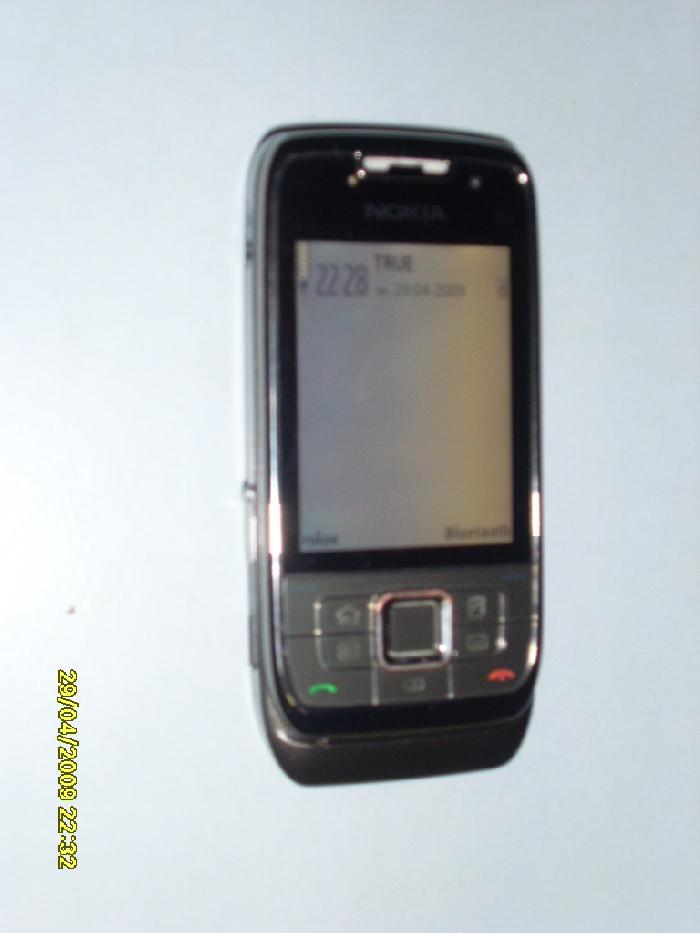 Photo by :: ����