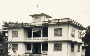 Photo by :: �����