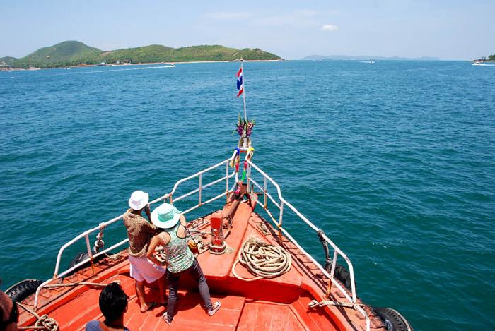 Photo by :: ลมหลวง