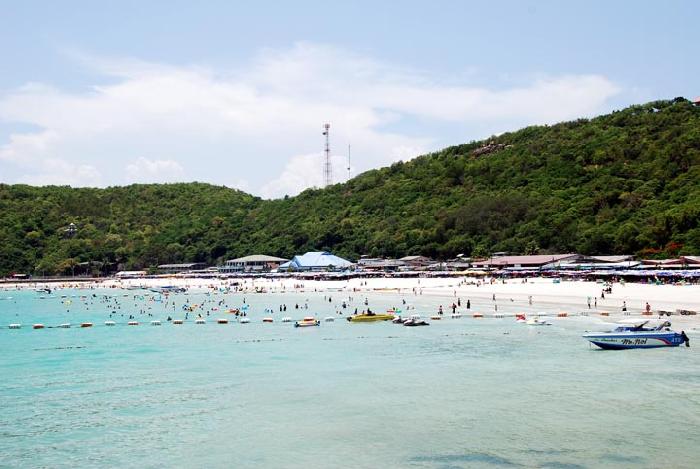 Photo by :: ลมหลวง