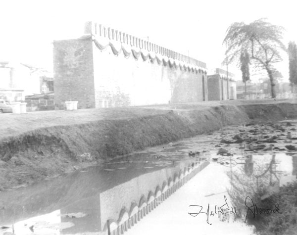 Photo by :: ไค่ แบ่งฮูปเก่ากั๋นผ่อ