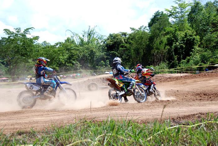 Photo by :: ����ǧ