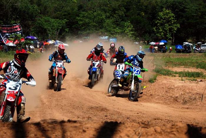 Photo by :: ����ǧ