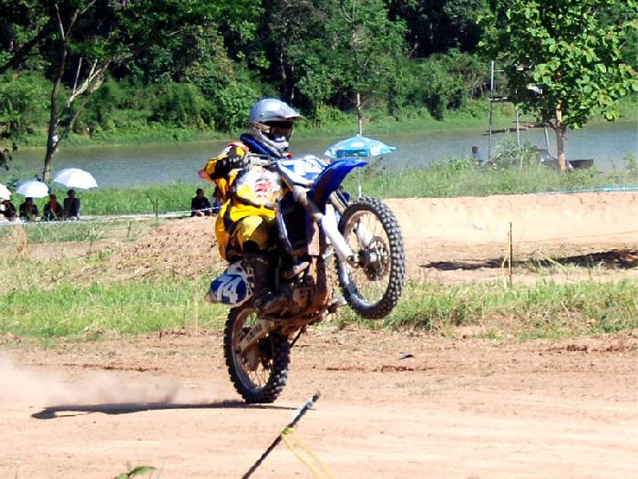 Photo by :: ����ǧ