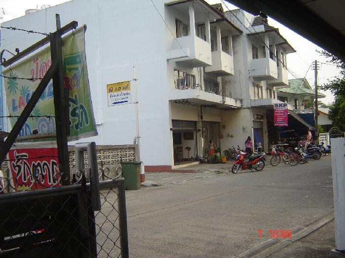 Photo by :: �س����