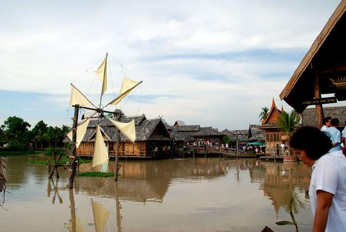 Photo by :: ����ǧ