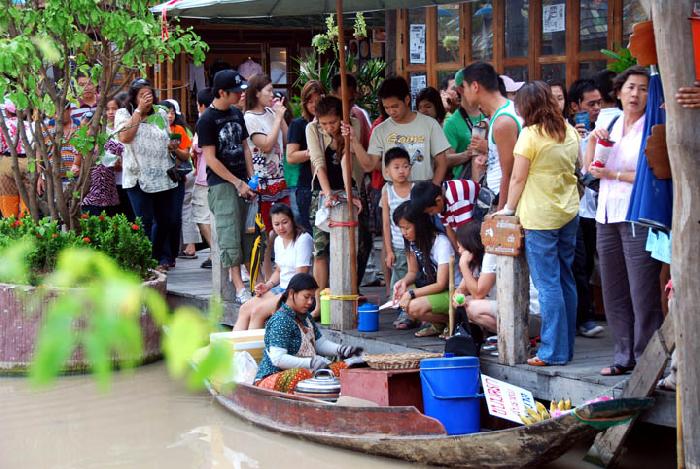 Photo by :: ����ǧ