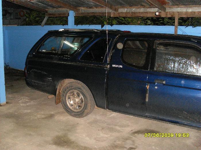 Photo by :: มิตซู