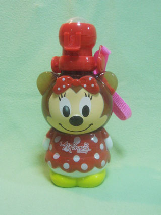 Photo by :: ���