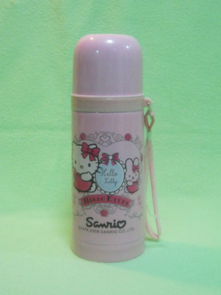 Photo by :: ���