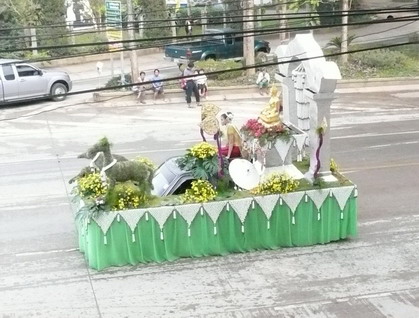 Photo by :: ���