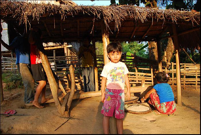 Photo by :: �ԧ���