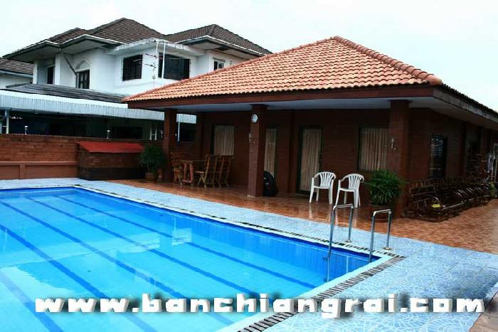 Photo by :: ����