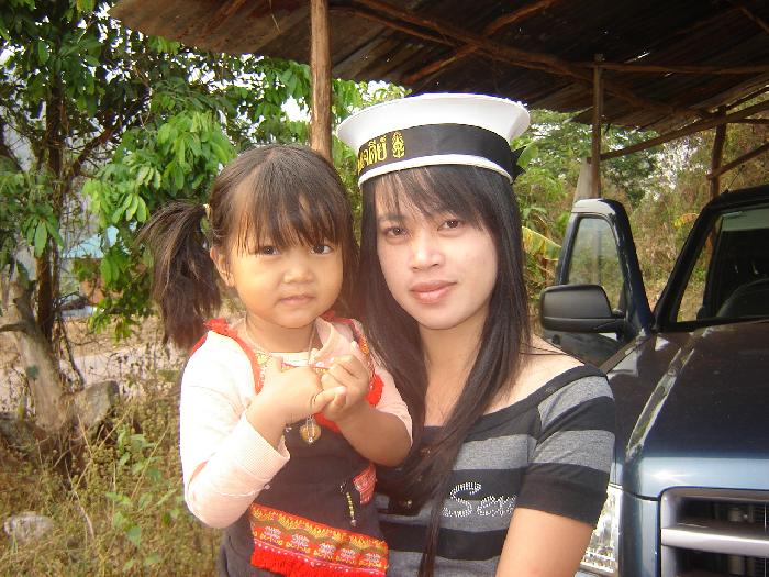 Photo by :: ���