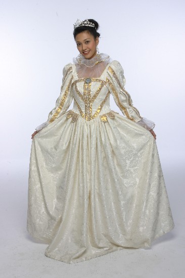 Photo by :: ร้านแฟนตาซี