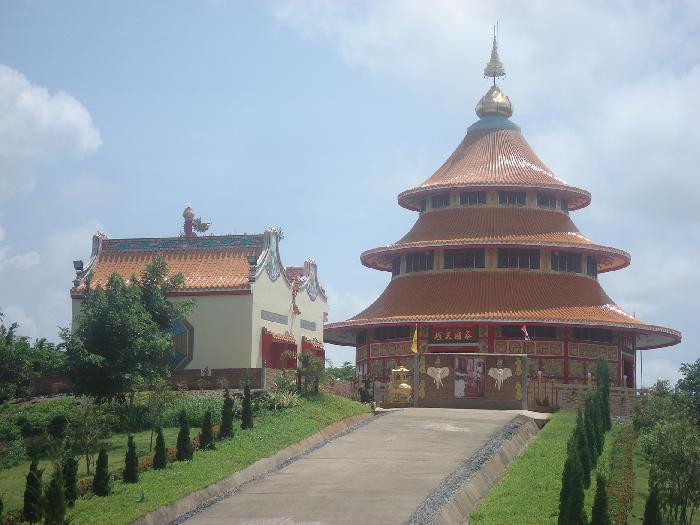 Photo by :: ���