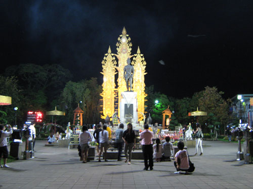 Photo by :: �л����§���