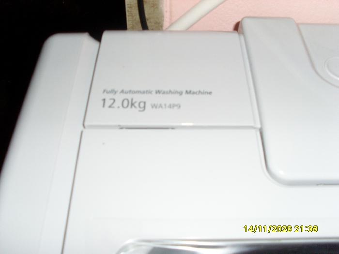 Photo by :: ���