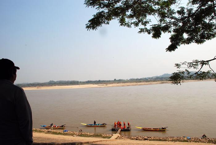 Photo by :: ����ǧ