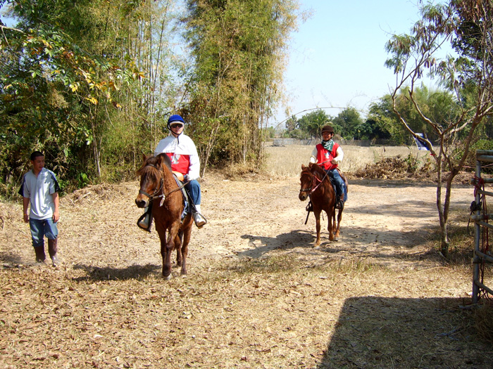 Photo by :: ลมหลวง