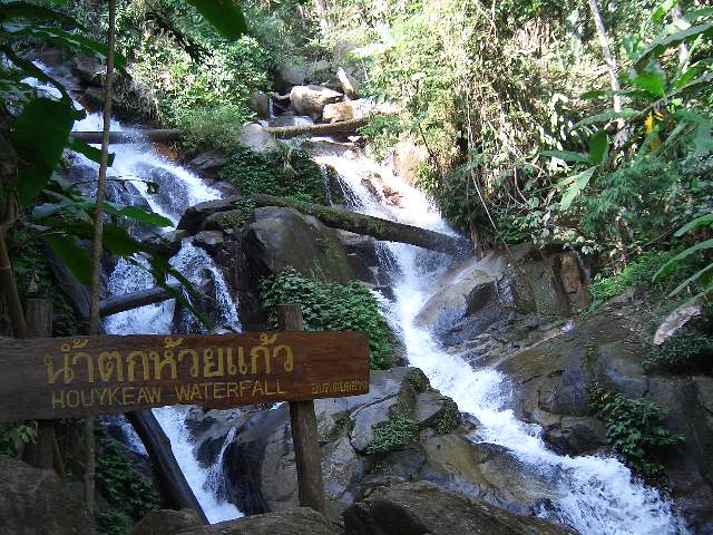 Photo by :: ����ǧ