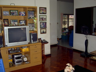 Photo by :: ชุมพล