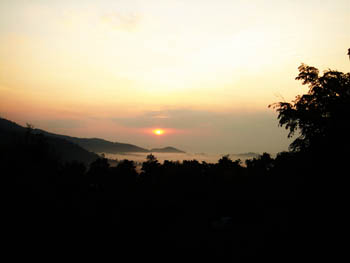 Photo by :: �١���