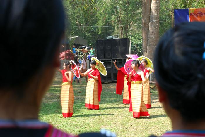 Photo by :: ลมหลวง