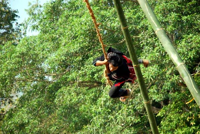 Photo by :: ลมหลวง