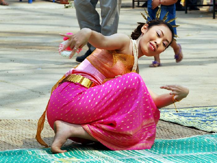 Photo by :: ����ǧ