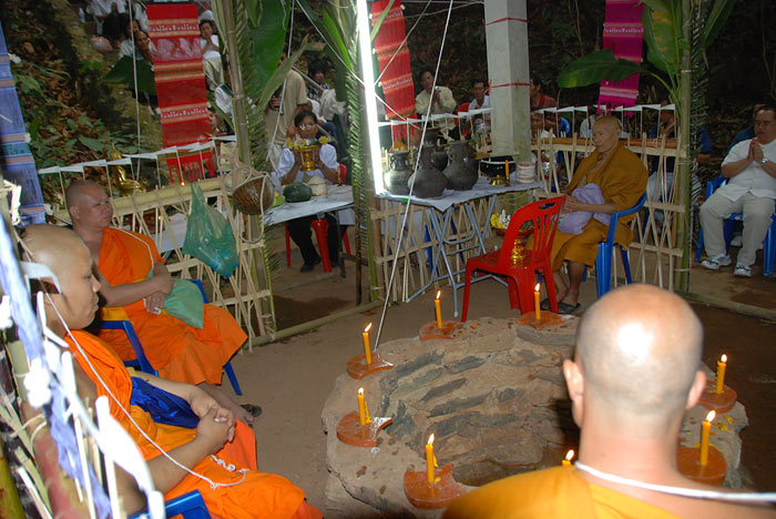 Photo by :: �ԧ���