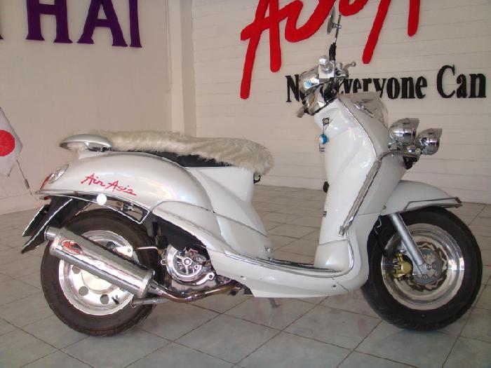 Photo by :: ���