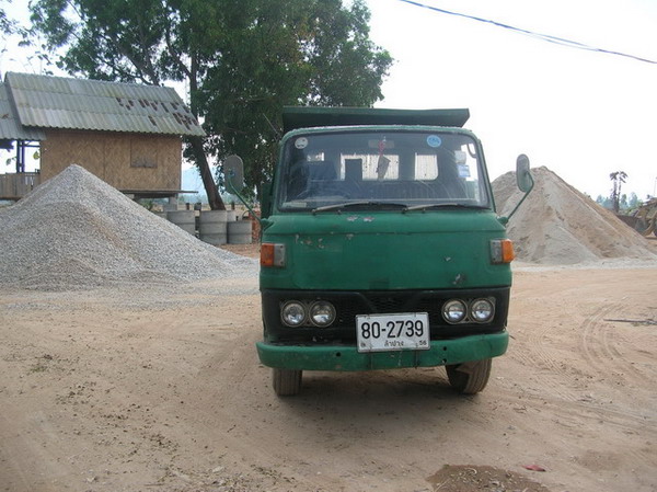 Photo by :: สวัสดิ์