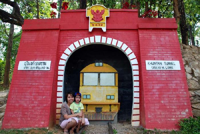 Photo by :: ����ǧ