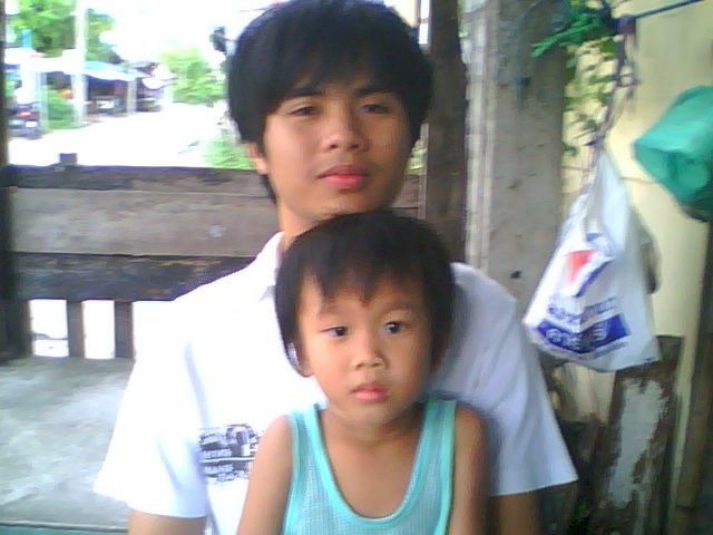 Photo by :: ���