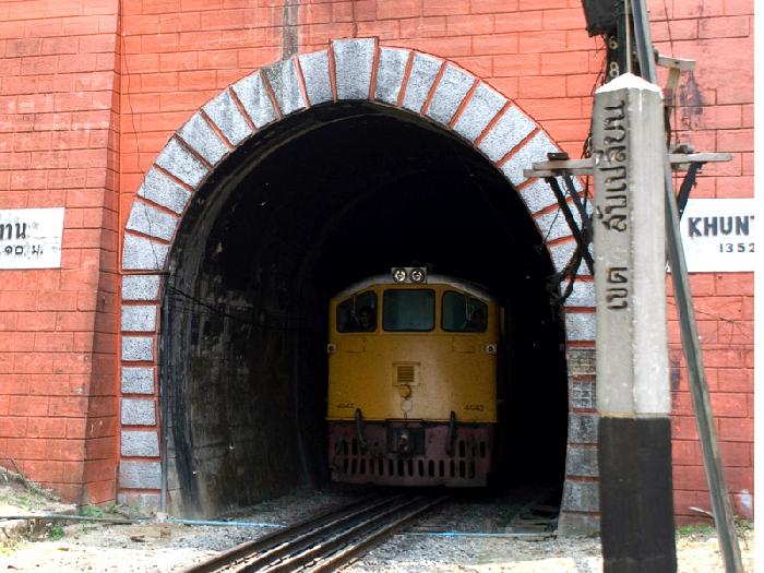 Photo by :: ����ǧ