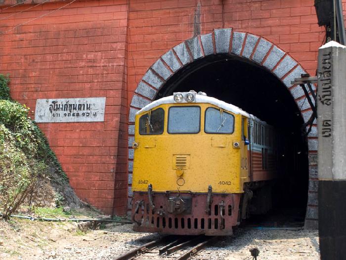 Photo by :: ����ǧ