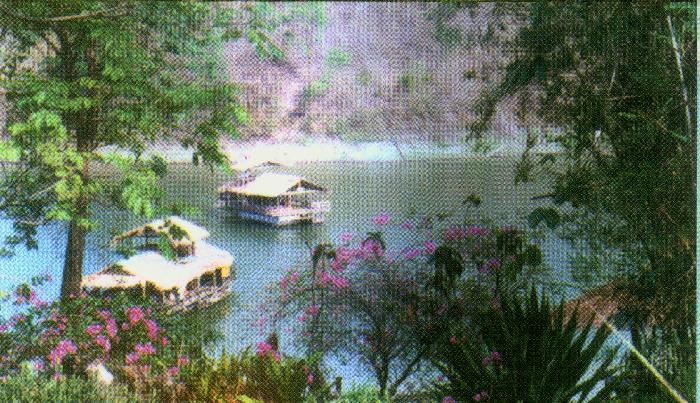 Photo by :: chaichan