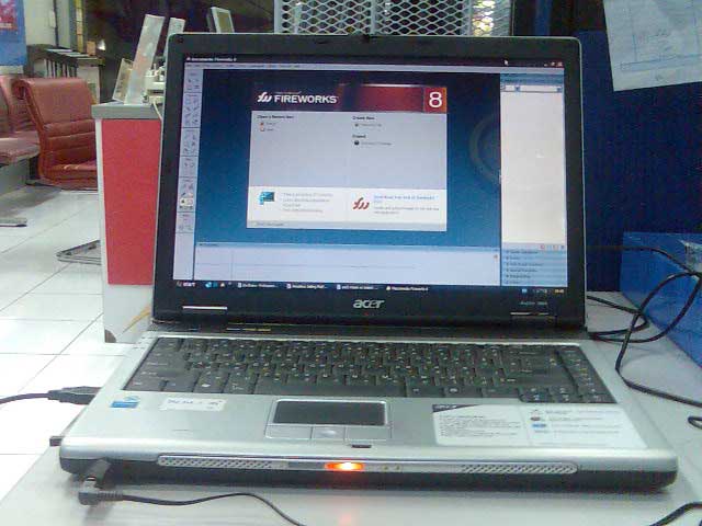 Photo by :: ���