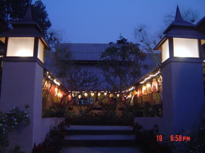 Photo by :: ���