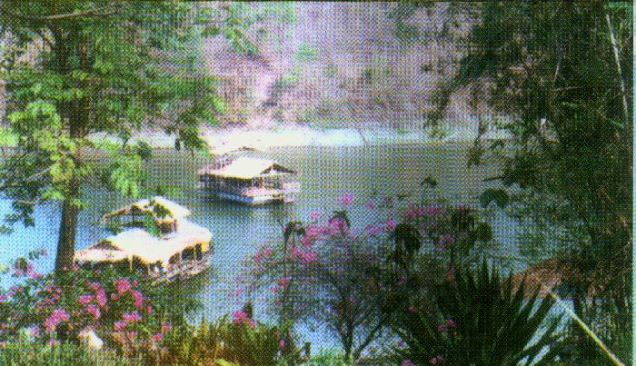 Photo by :: chaichan