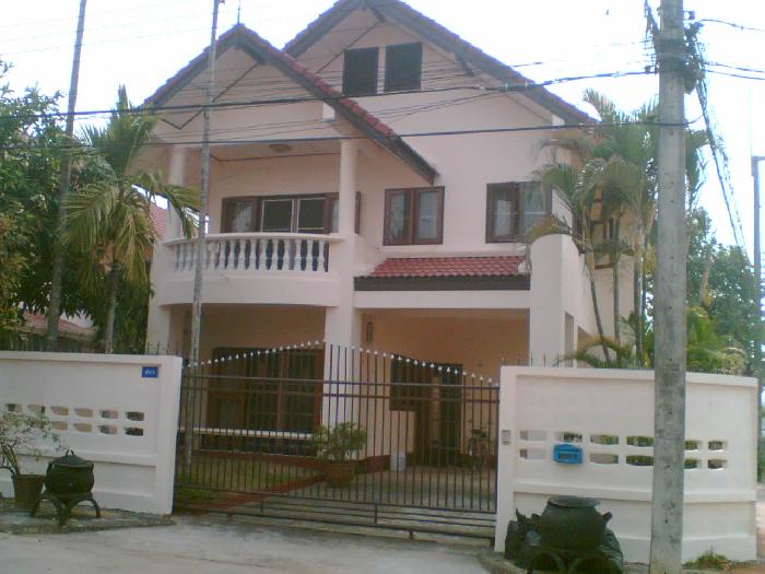 Photo by :: �س��