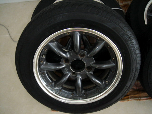 Photo by :: ����