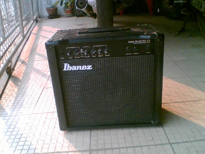 Photo by :: ���