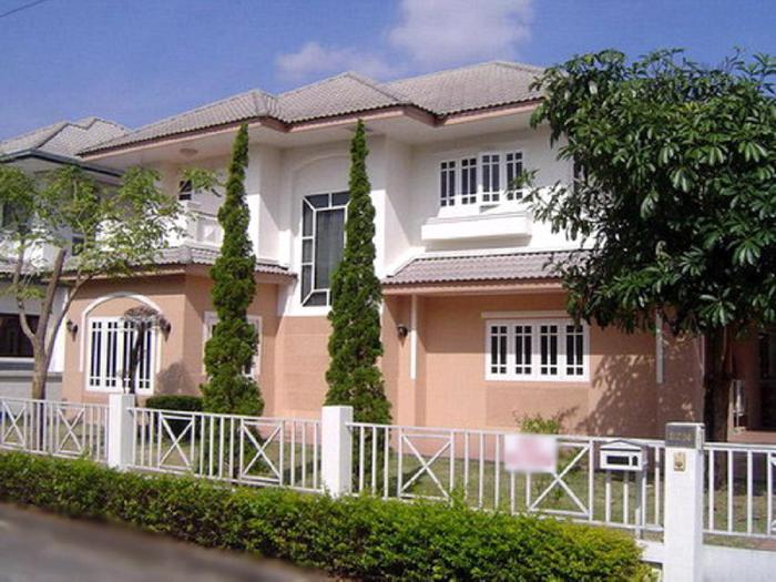 Photo by :: ทัศนีย์